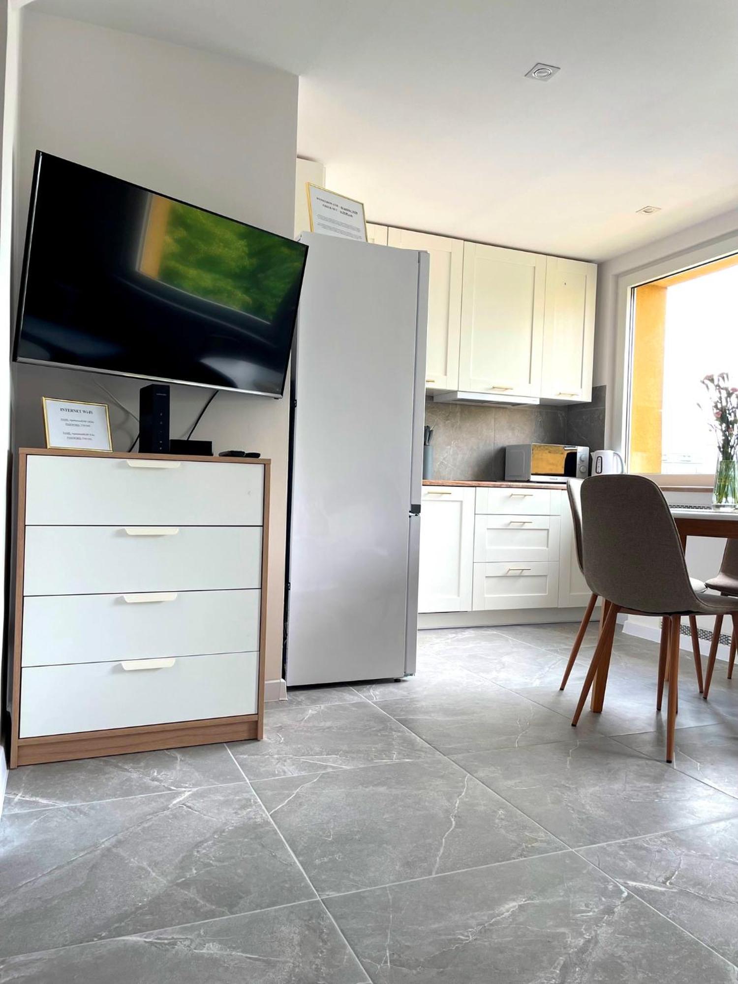 Apartament Konstytucji - Centrum Świnoujście Buitenkant foto