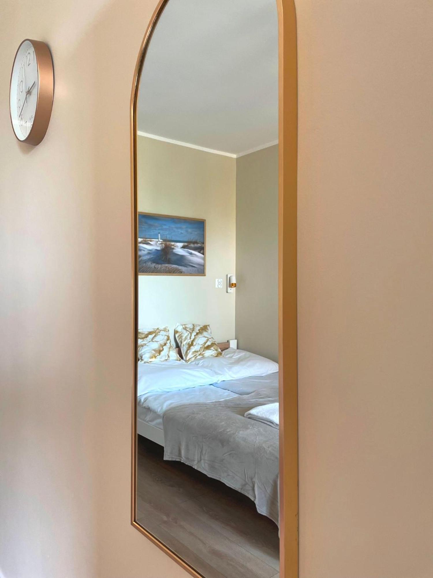 Apartament Konstytucji - Centrum Świnoujście Buitenkant foto